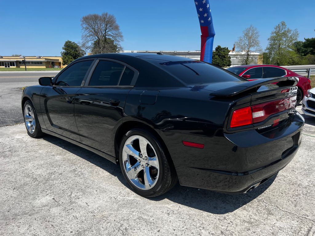 2013 Dodge Charger Image 4