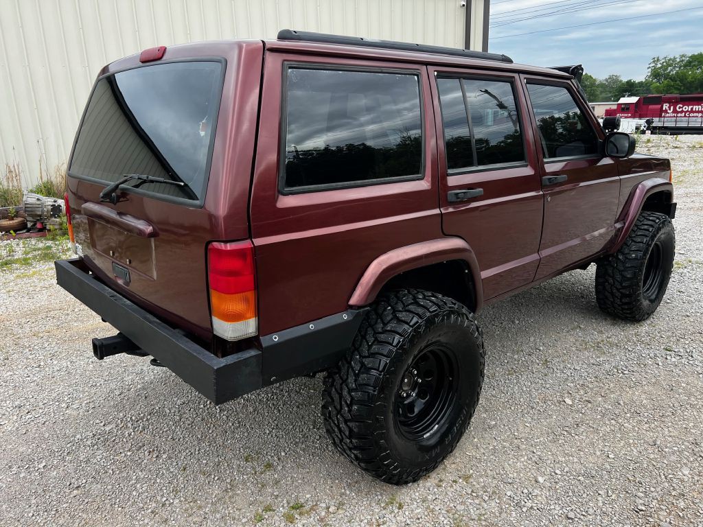 2000 Jeep Cherokee Image 3