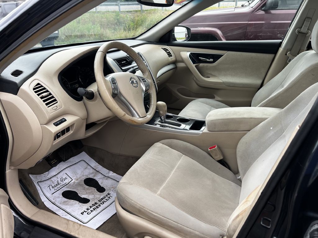 2013 Nissan Altima Image 5