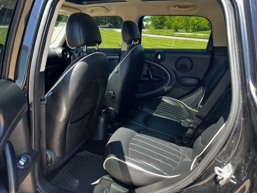 2014 MINI Cooper Image 6