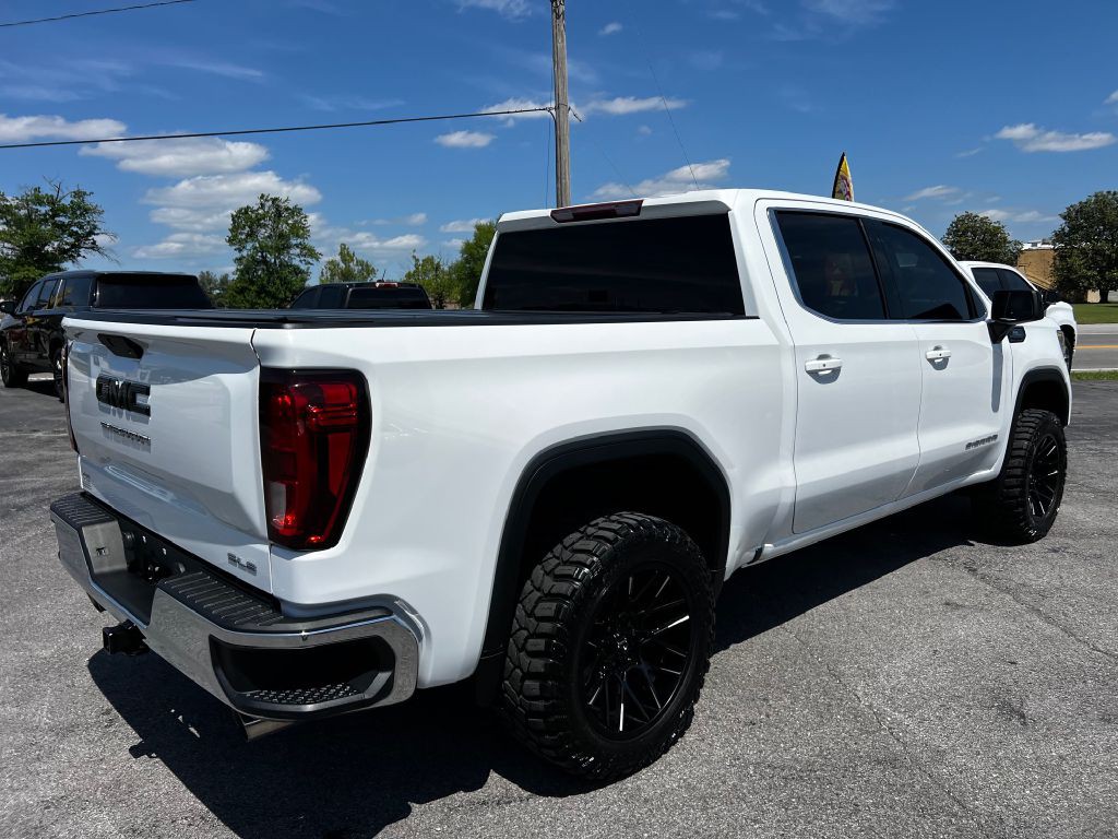 2021 GMC Sierra Image 3