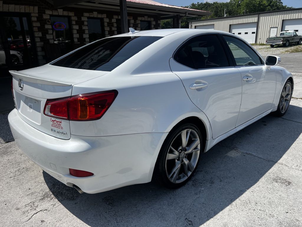 2009 Lexus IS Image 3
