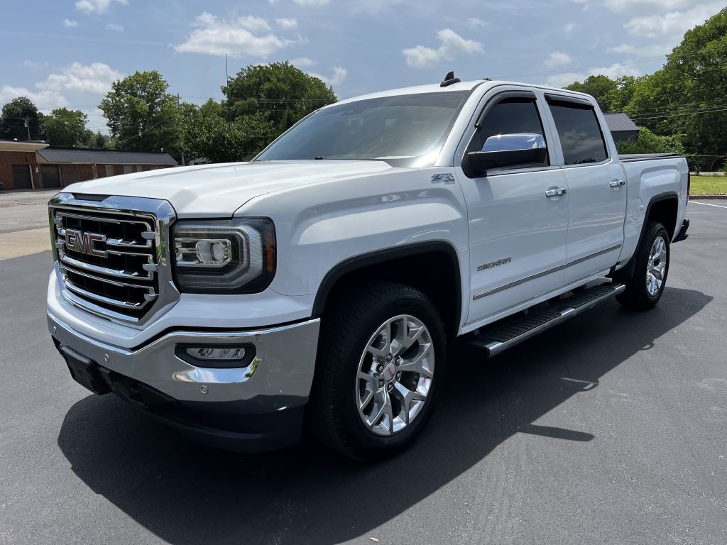 2017 GMC Sierra Image 1