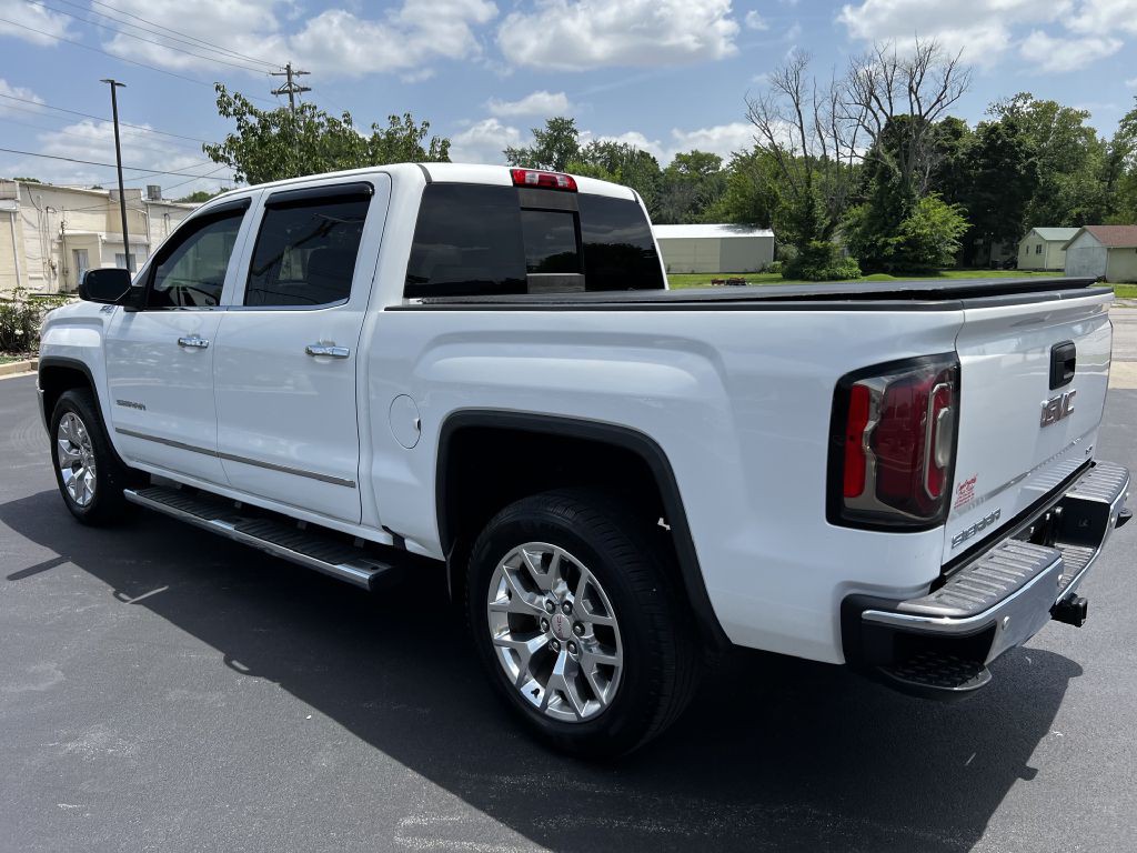 2017 GMC Sierra Image 4