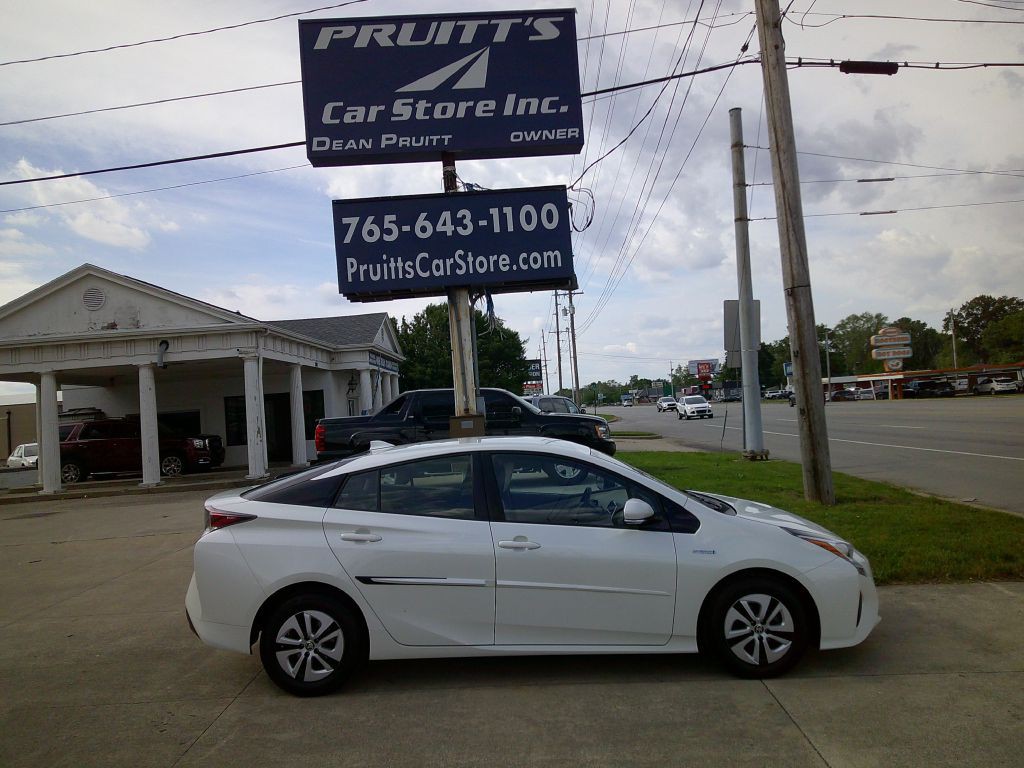 2017 Toyota Prius Image 3