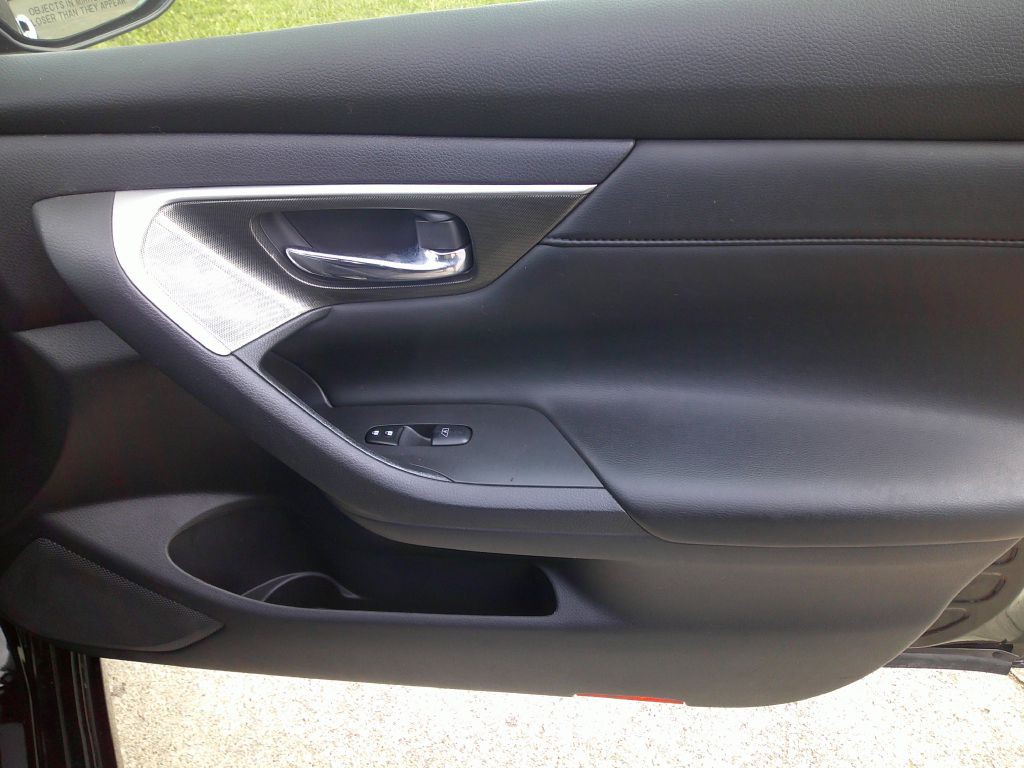 2015 Nissan Altima Image 12