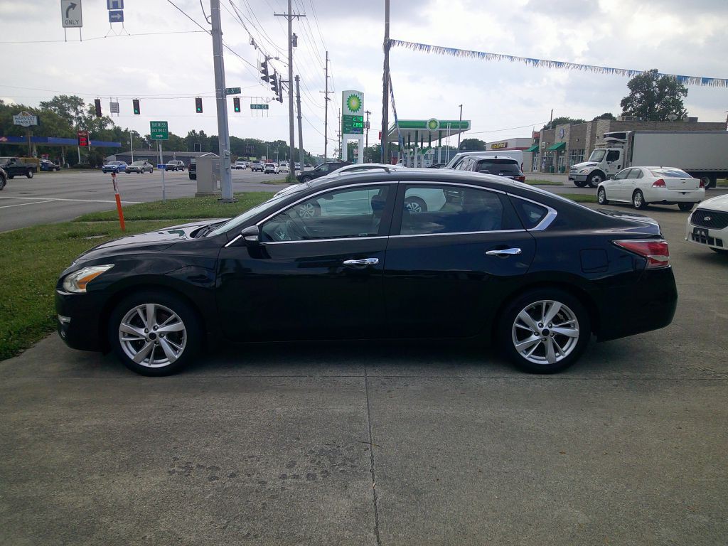 2015 Nissan Altima Image 2