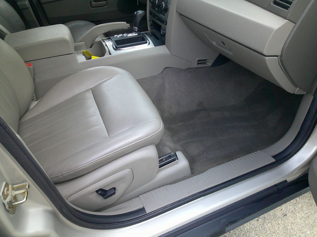2007 Jeep Grand Cherokee Image 10