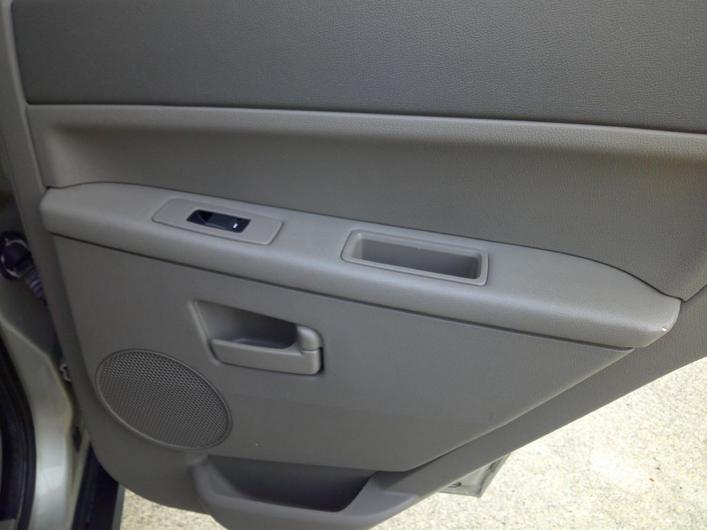 2007 Jeep Grand Cherokee Image 13