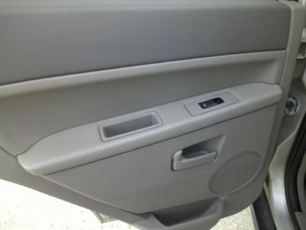 2007 Jeep Grand Cherokee Image 15
