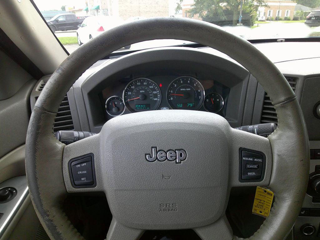 2007 Jeep Grand Cherokee Image 25