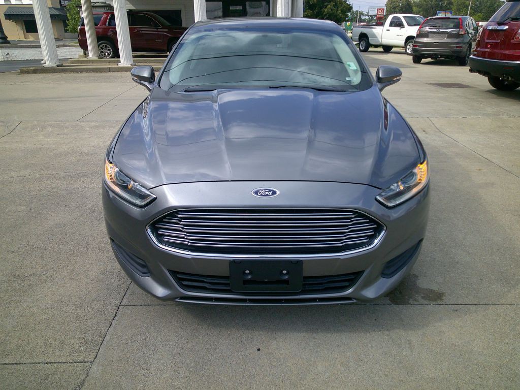 2013 Ford Fusion Image 3