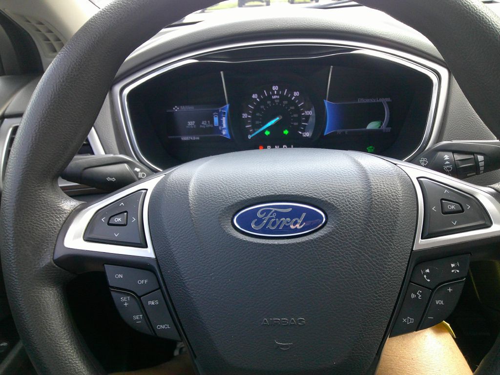 2013 Ford Fusion Image 23