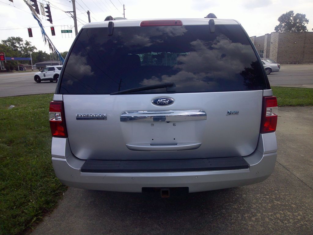 2012 Ford Expedition Image 3