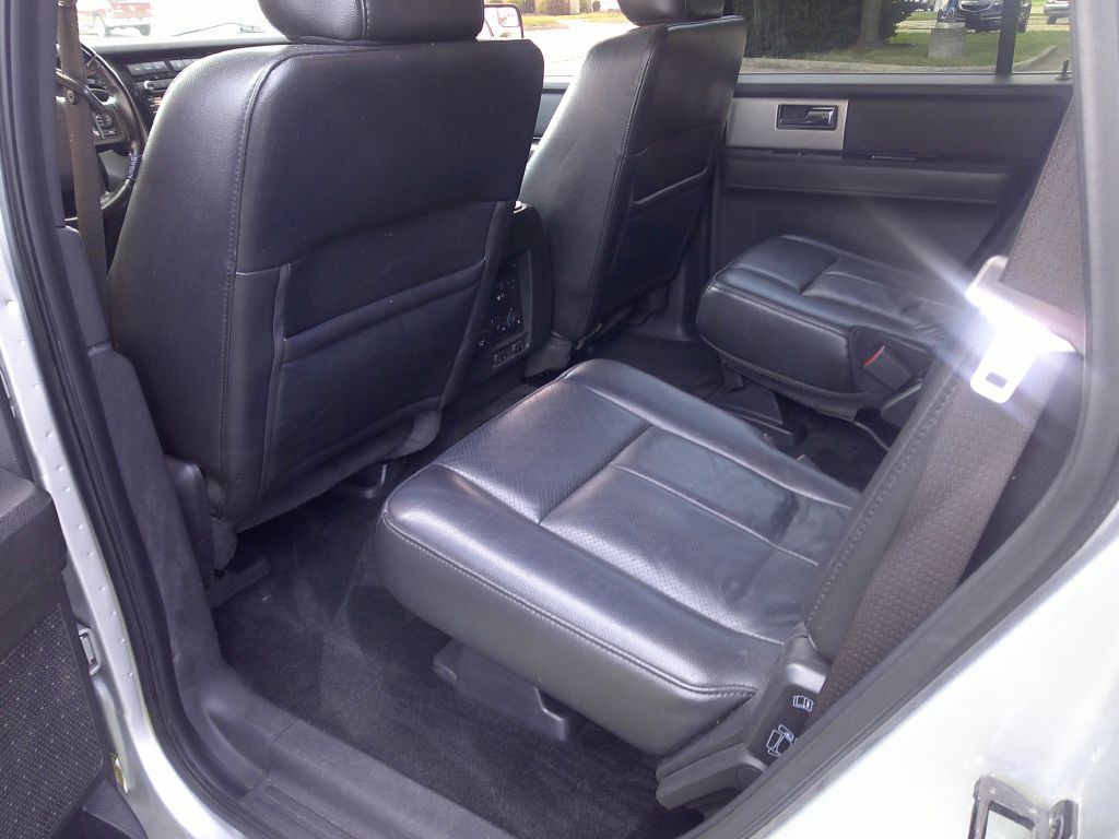 2012 Ford Expedition Image 15