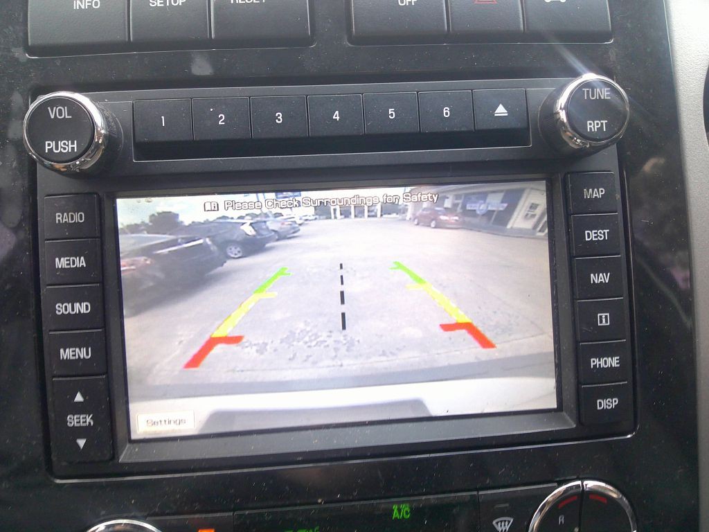 2012 Ford Expedition Image 25