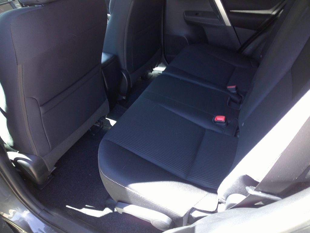2014 Toyota Rav4 Image 16