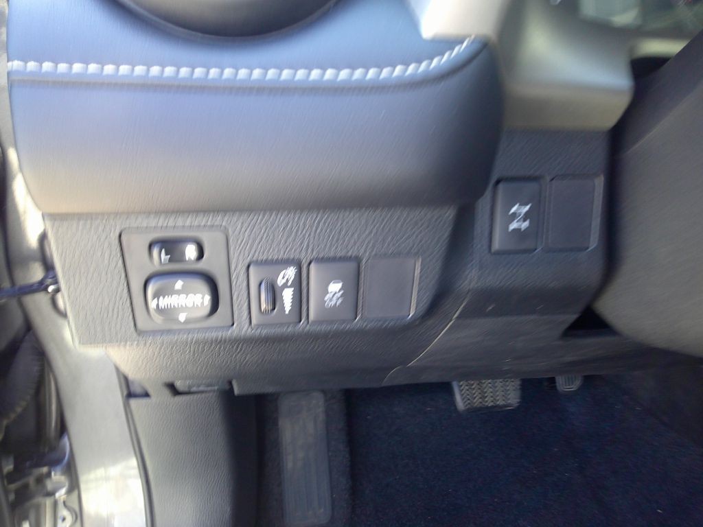 2014 Toyota Rav4 Image 21