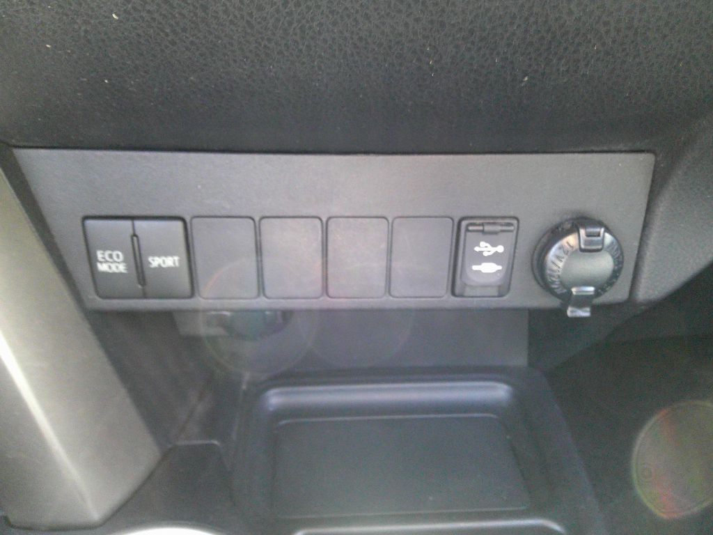 2014 Toyota Rav4 Image 23