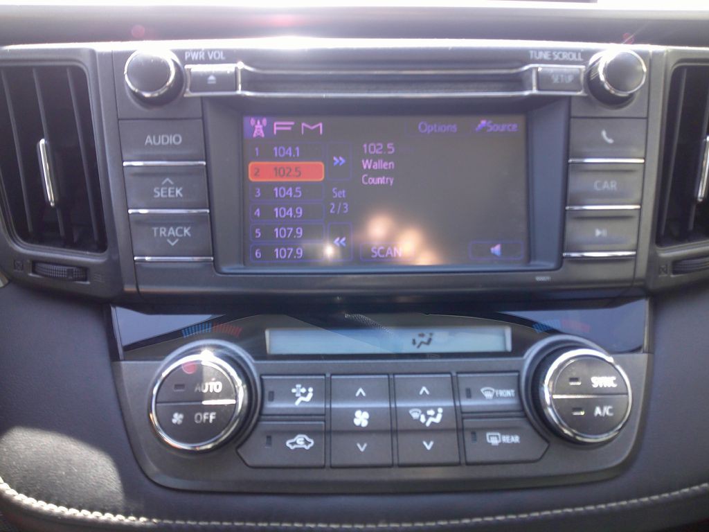 2014 Toyota Rav4 Image 24