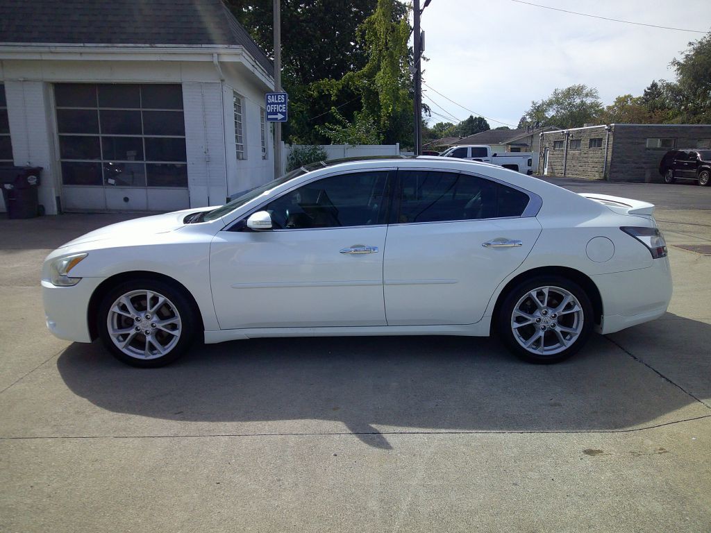 2014 Nissan Maxima Image 5