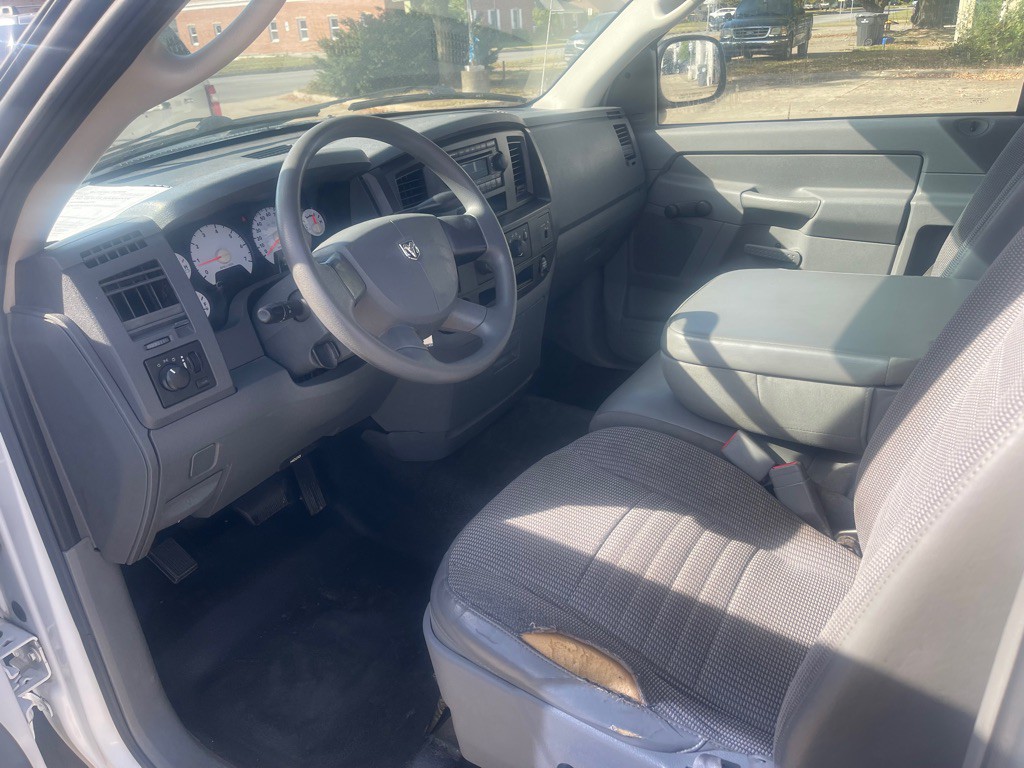 2007 Dodge Ram 1500 Image 9