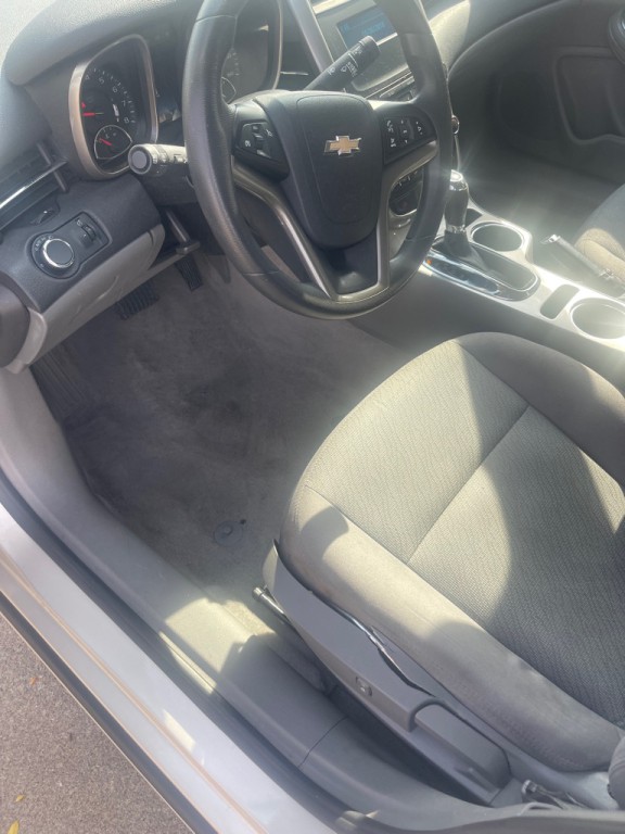 2015 Chevrolet Malibu Image 13