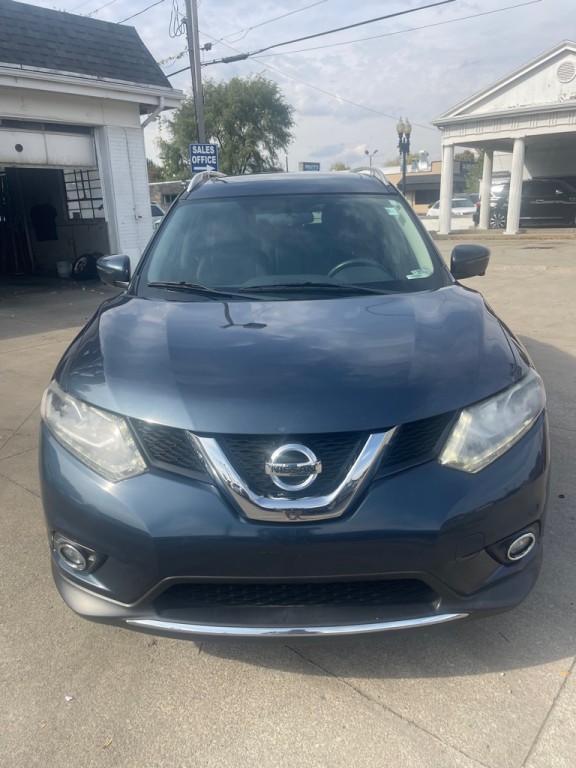 2016 Nissan Rogue Image 2