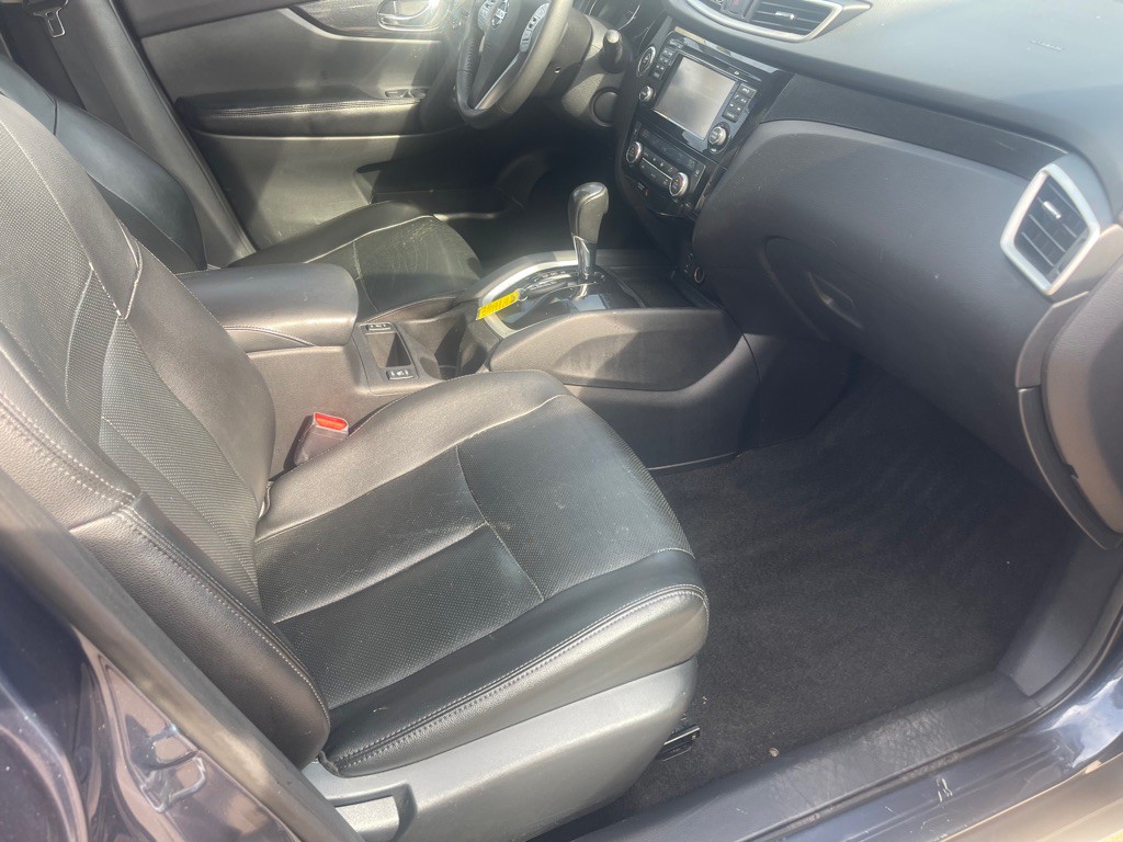 2016 Nissan Rogue Image 10