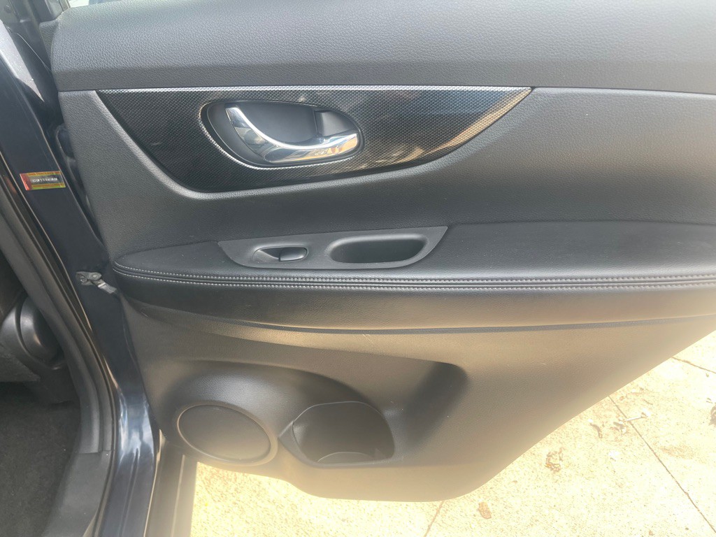 2016 Nissan Rogue Image 14