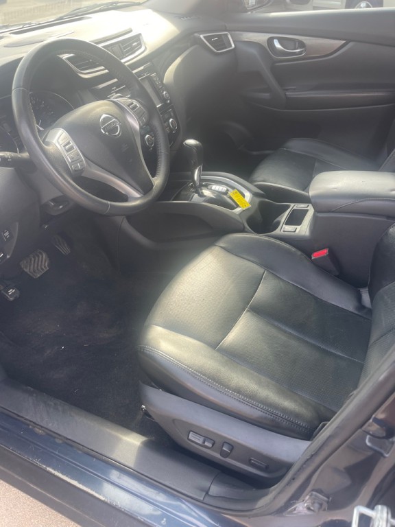 2016 Nissan Rogue Image 19