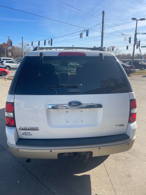 2006 Ford Explorer Image 7