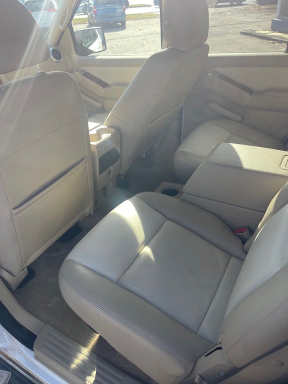 2006 Ford Explorer Image 14