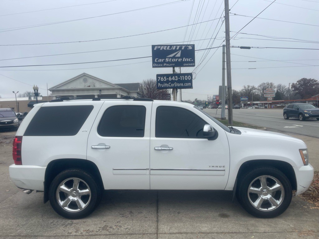 2011 Chevrolet Tahoe Image 1