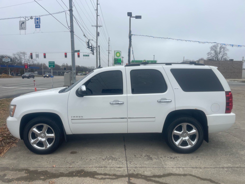 2011 Chevrolet Tahoe Image 5