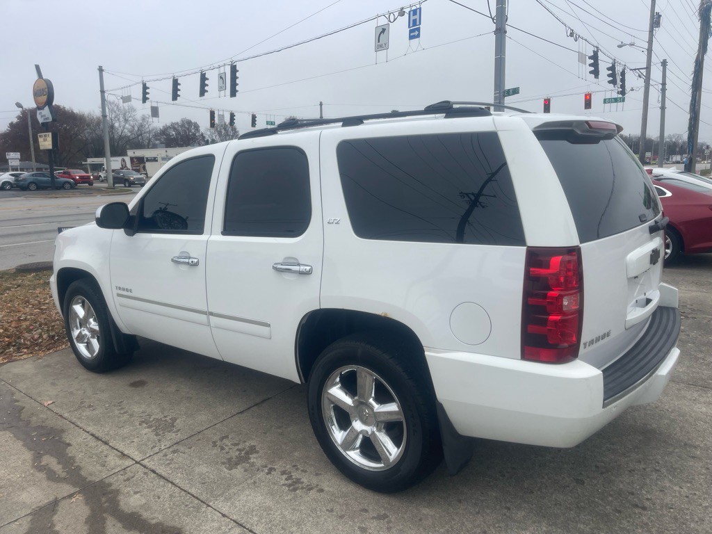 2011 Chevrolet Tahoe Image 6
