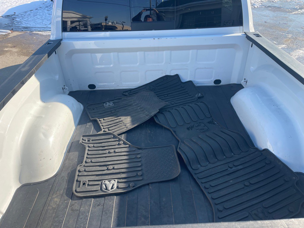 2015 RAM 1500 Image 8