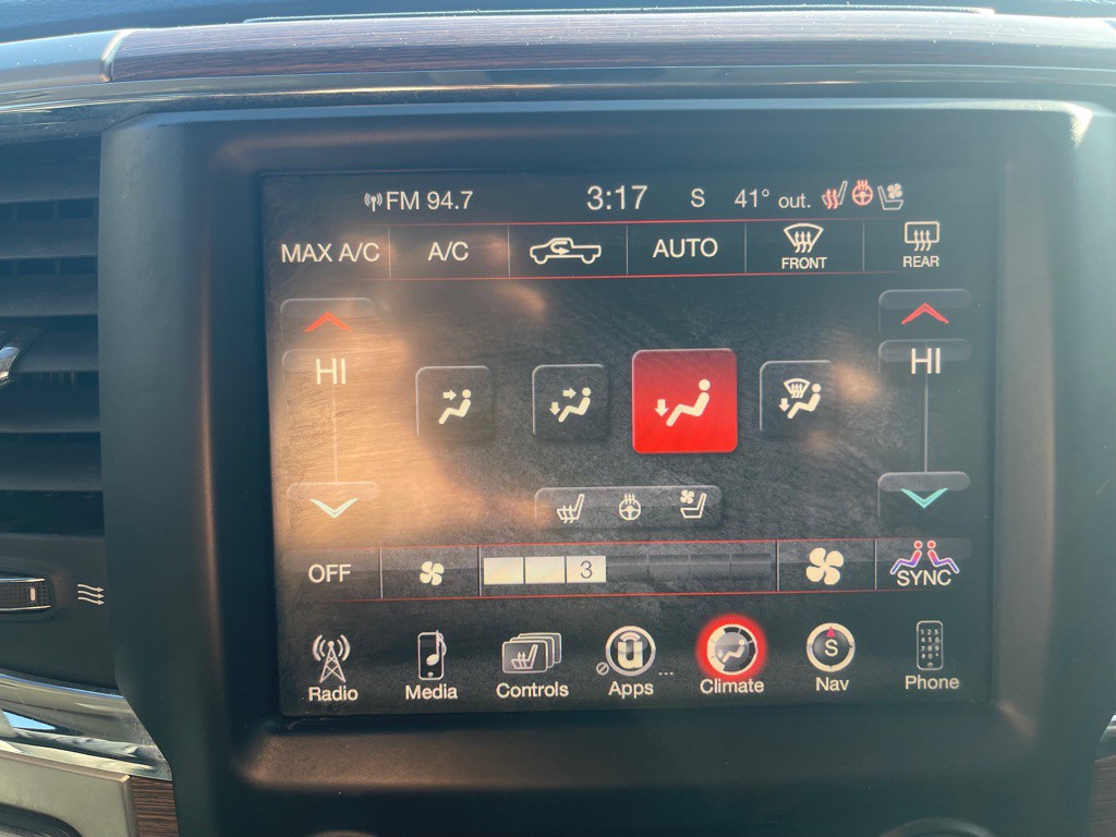 2015 RAM 1500 Image 35