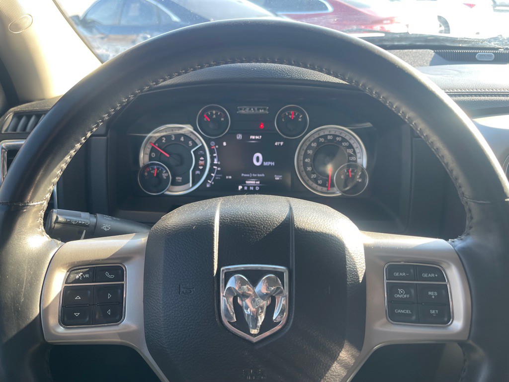 2015 RAM 1500 Image 39