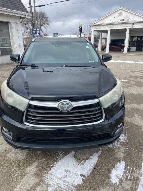 2016 Toyota Highlander Image 2