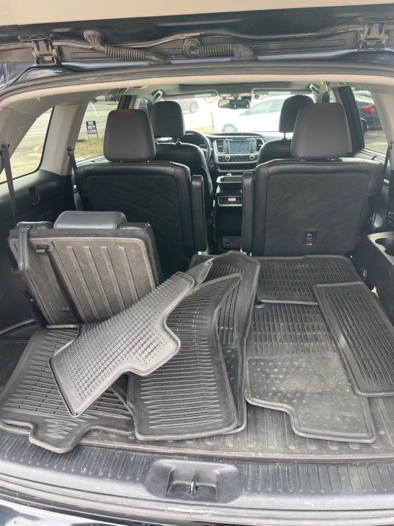 2016 Toyota Highlander Image 14