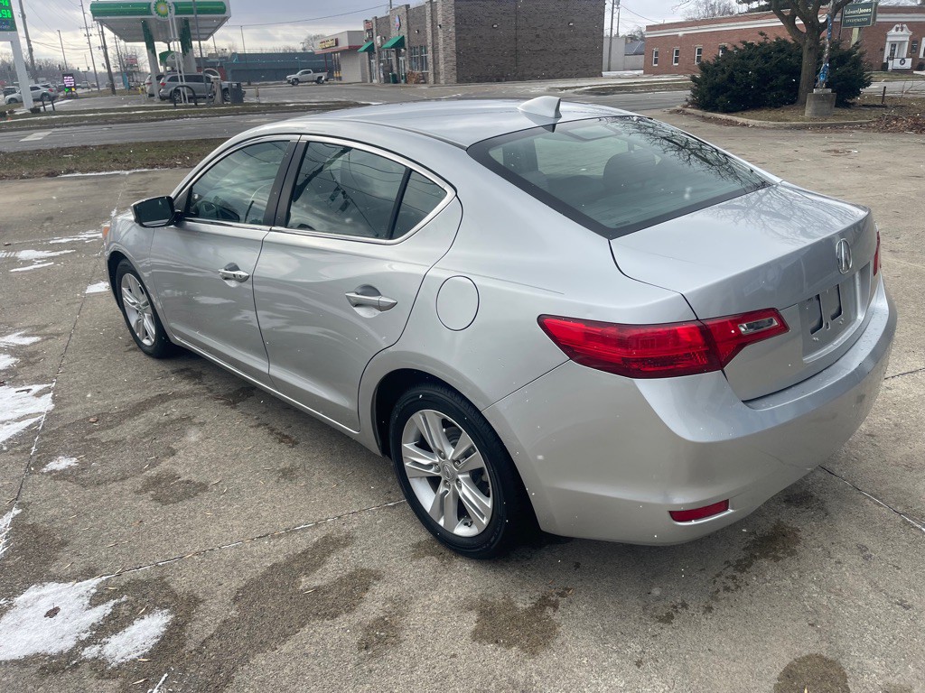 2013 Acura ILX Image 6