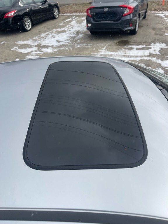 2013 Acura ILX Image 9