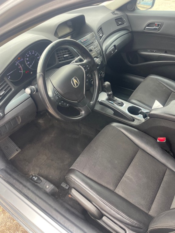 2013 Acura ILX Image 17