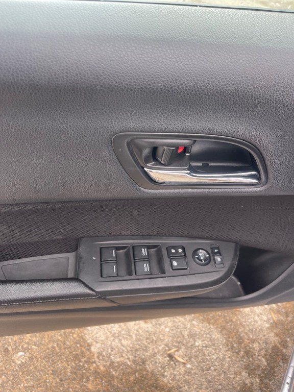 2013 Acura ILX Image 18