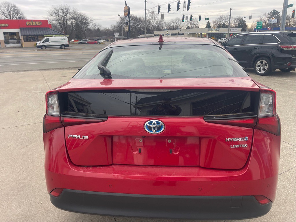 2019 Toyota Prius Image 4