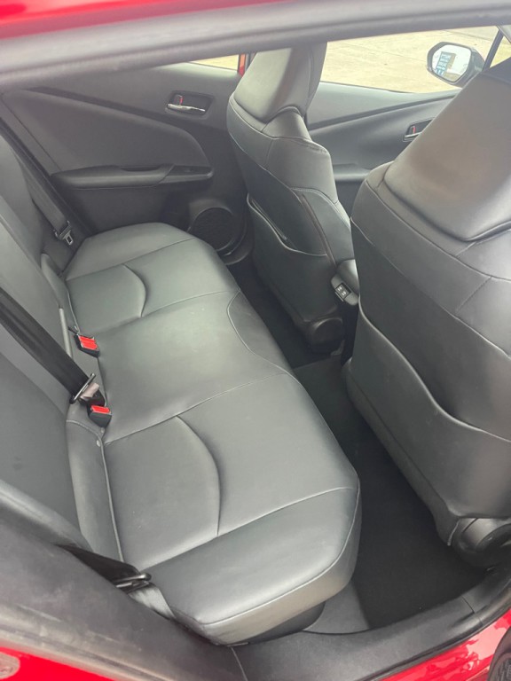 2019 Toyota Prius Image 10