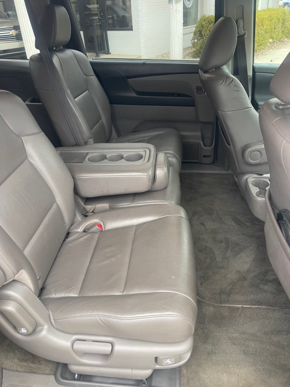 2014 Honda Odyssey Image 13