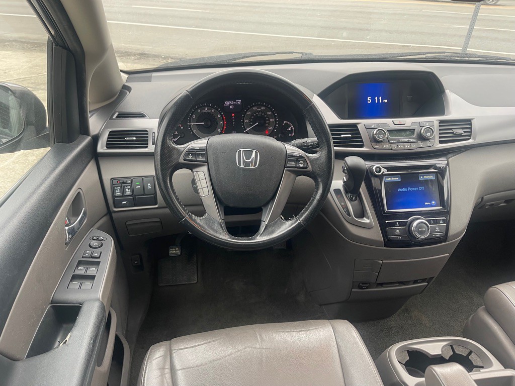 2014 Honda Odyssey Image 17