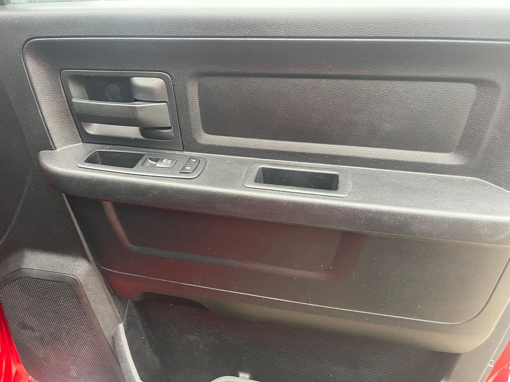 2014 RAM 1500 Image 11
